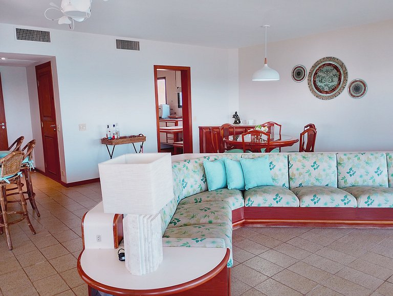 Guarujá Oceanfront | 3BR + Sea View Balcony