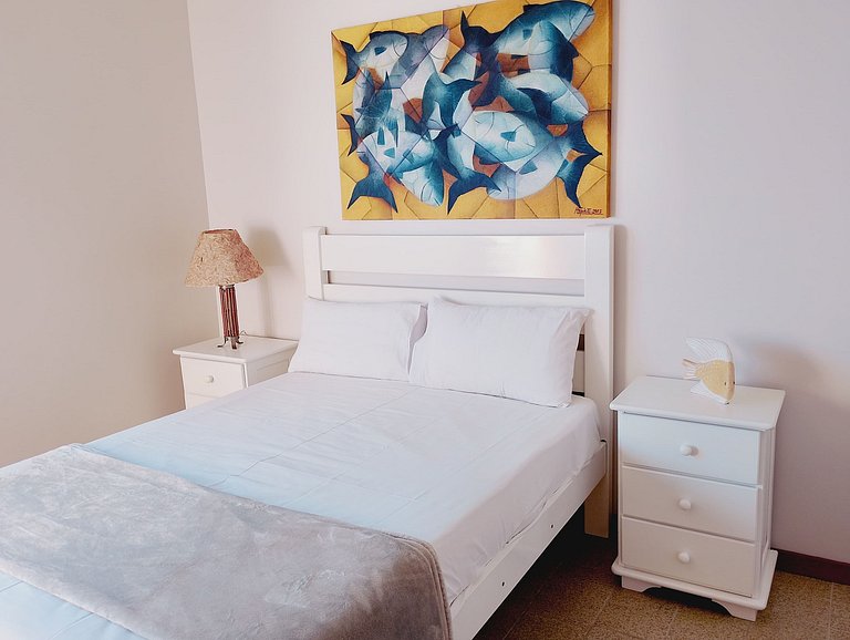 Beira-Mar Guarujá | 3 Quartos e Varanda Vista Mar