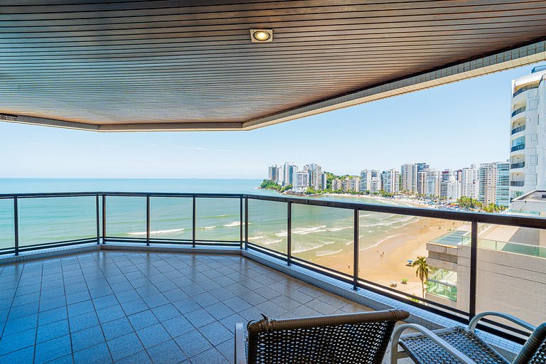 Guarujá Oceanfront | 3BR + Sea View Balcony