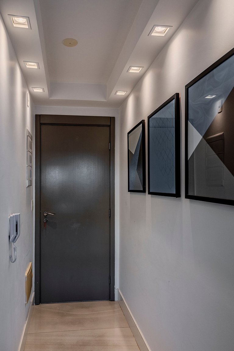 Modern Studio Next to Le Cordon Bleu