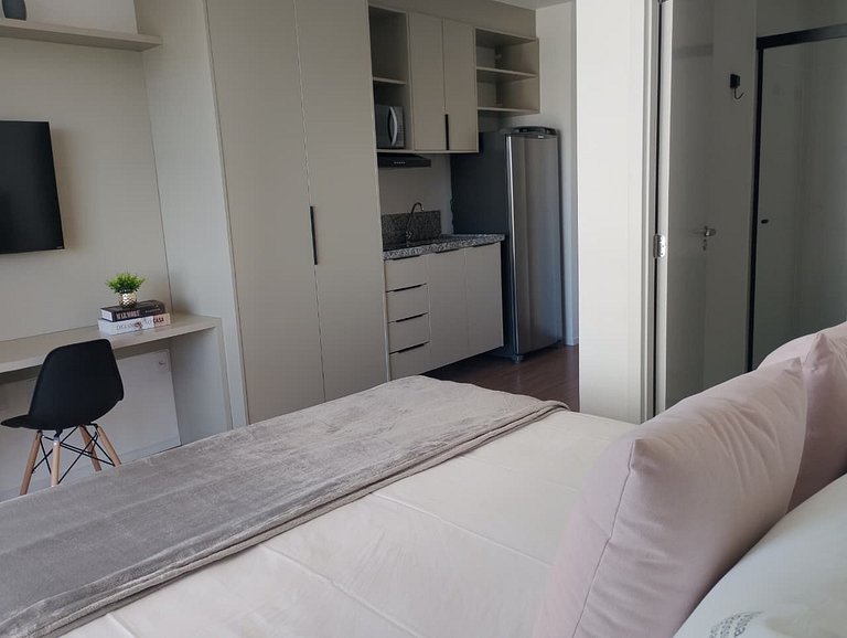 Modern Studio w/ Balcony in Alto da Boa Vista