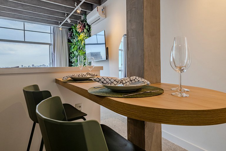 Copan Garden: Green Studio on the 24th Floor