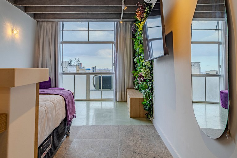 Copan Garden: Green Studio on the 24th Floor