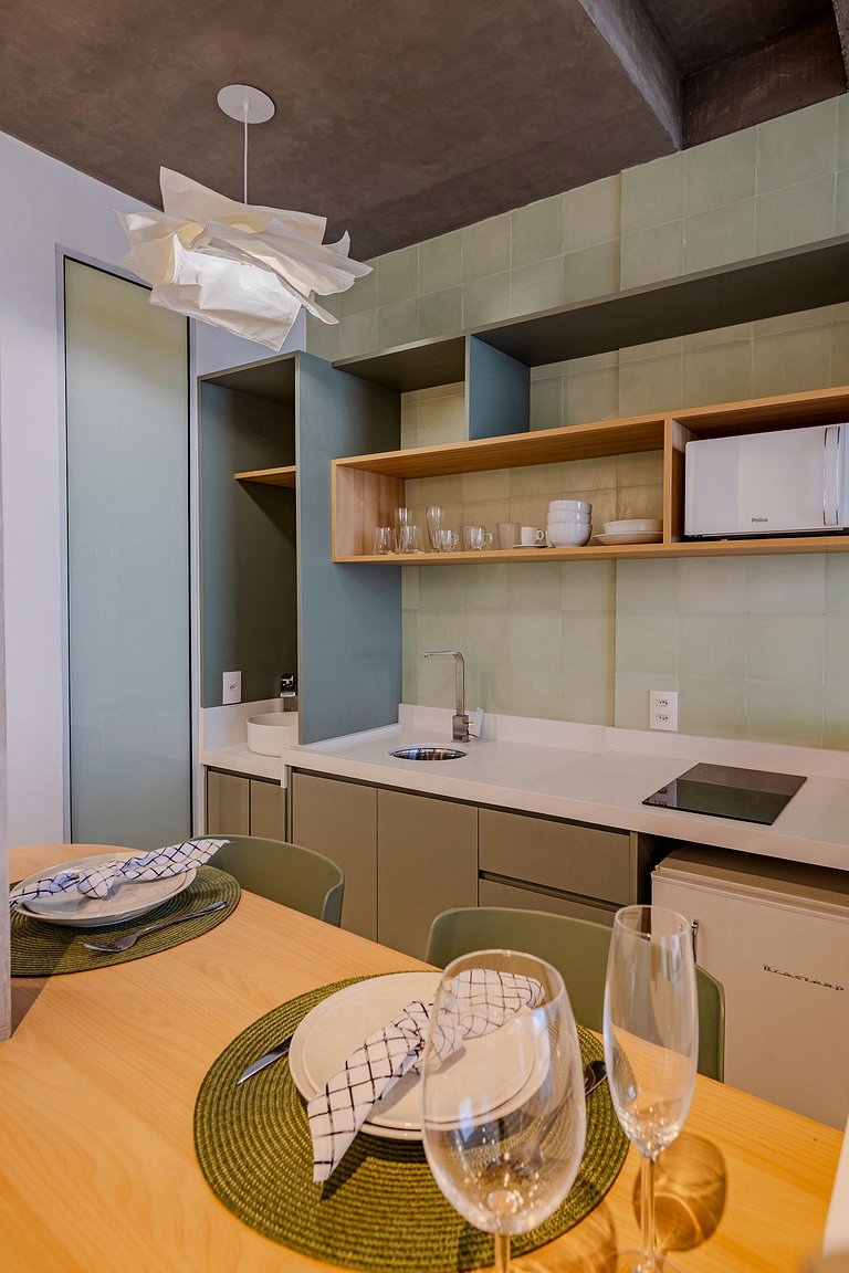 Copan Garden: Green Studio on the 24th Floor