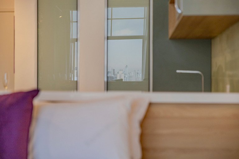 Copan Garden: Green Studio on the 24th Floor