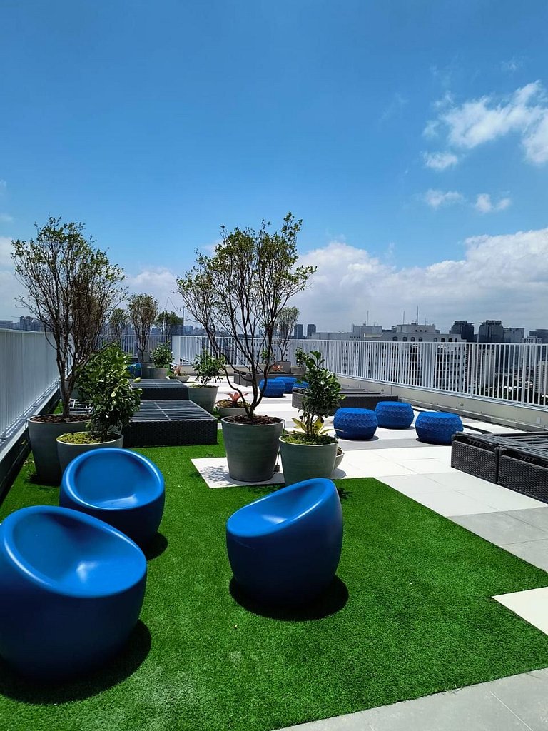 Studio moderno c/ varanda no Alto da Boa Vista