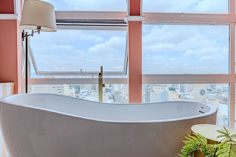 Apartamento com Banheira no Sampa Sky | Vossa Bossa