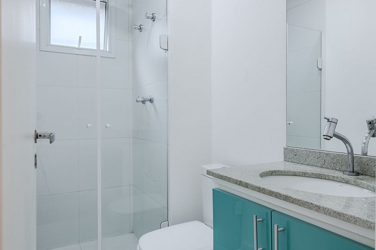 Apê 2 Quartos c/ Varanda e Churrasqueira