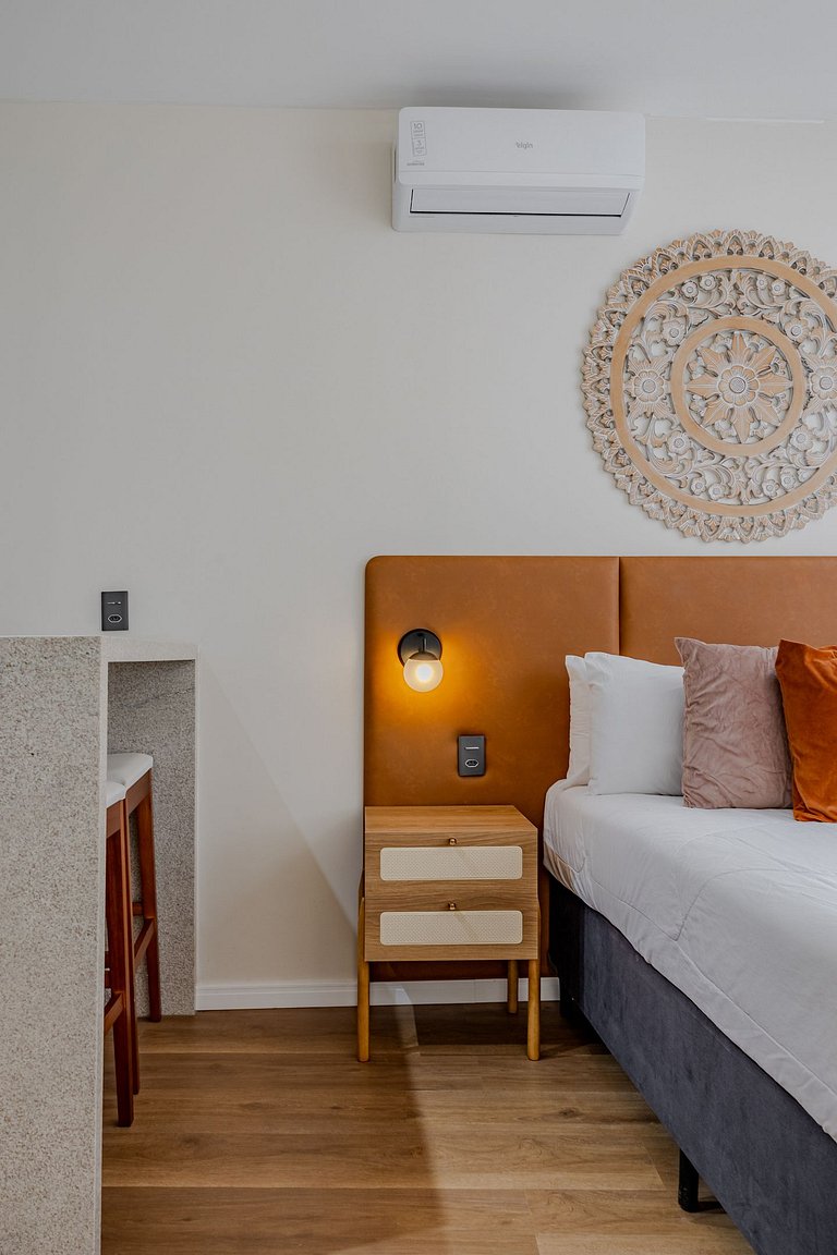 Iconic Copan | Stylish Boho Studio