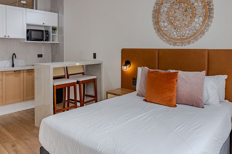 Iconic Copan | Stylish Boho Studio