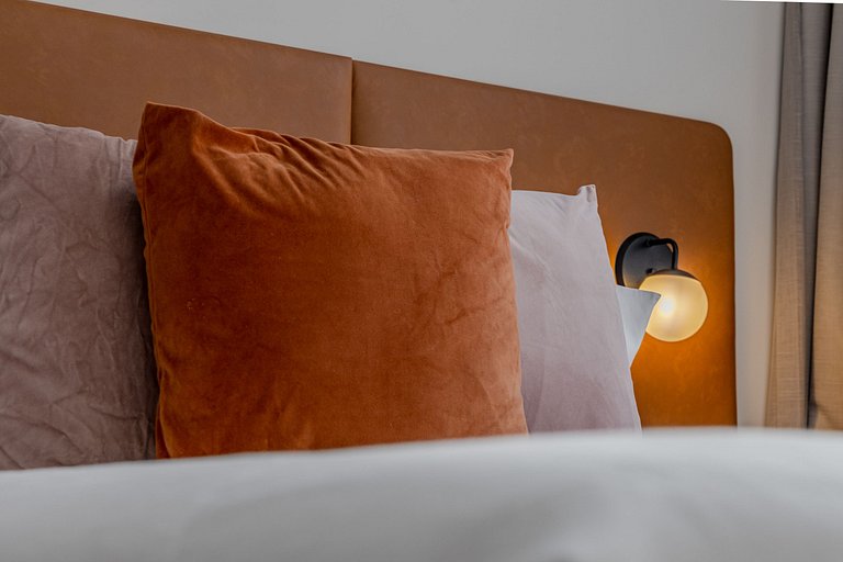 Iconic Copan | Stylish Boho Studio