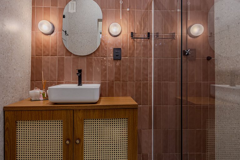 Iconic Copan | Stylish Boho Studio