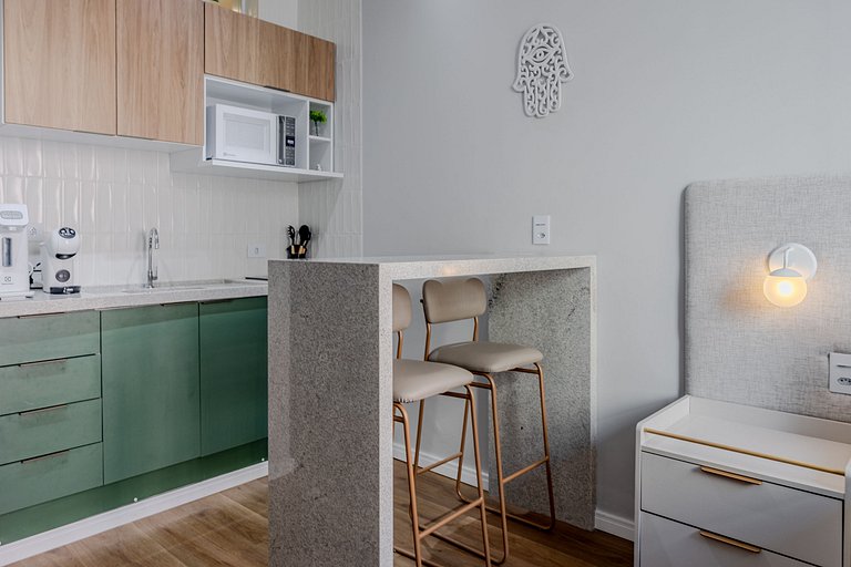 Iconic Copan | Stylish Minimal Studio