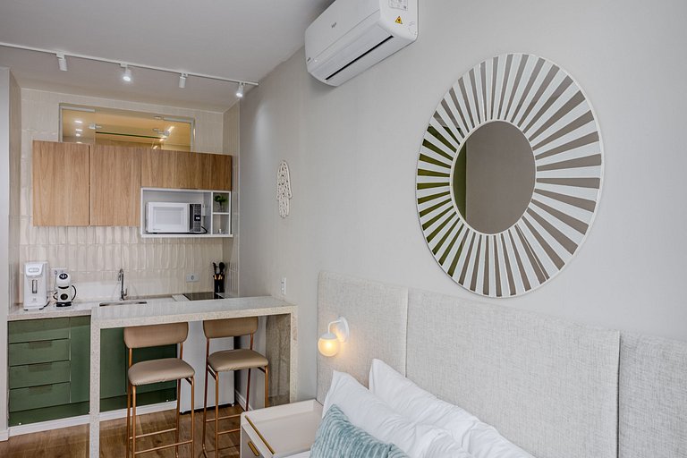 Iconic Copan | Stylish Minimal Studio