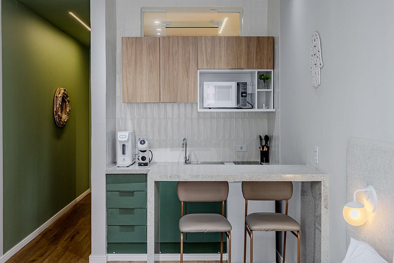 Iconic Copan | Stylish Minimal Studio