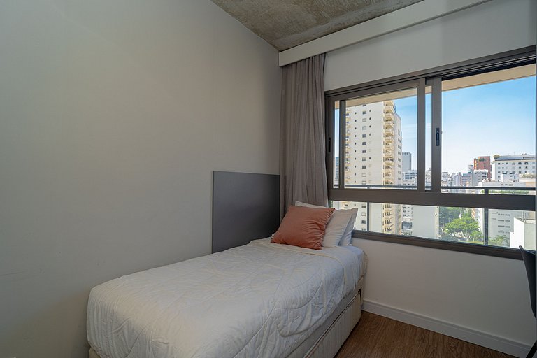 2 En-suites + Parking in Prime Jardins