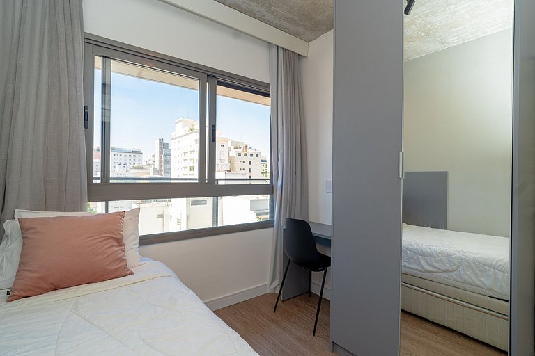 2 En-suites + Parking in Prime Jardins