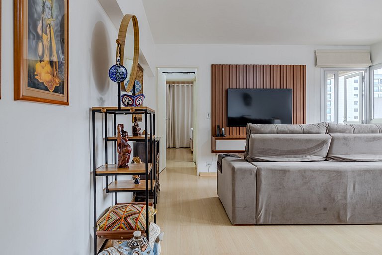 Bright & spacious 1BR on Frei Caneca