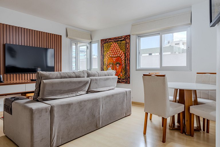 Bright & spacious 1BR on Frei Caneca