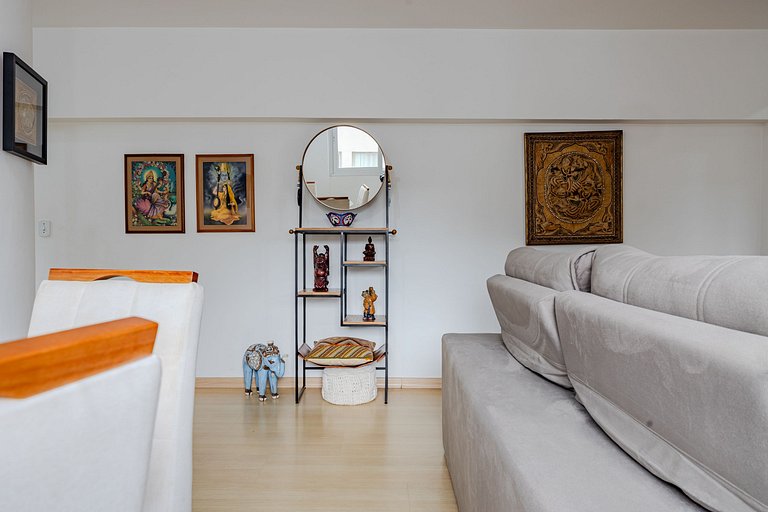 Bright & spacious 1BR on Frei Caneca