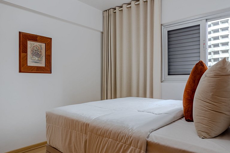 Bright & spacious 1BR on Frei Caneca