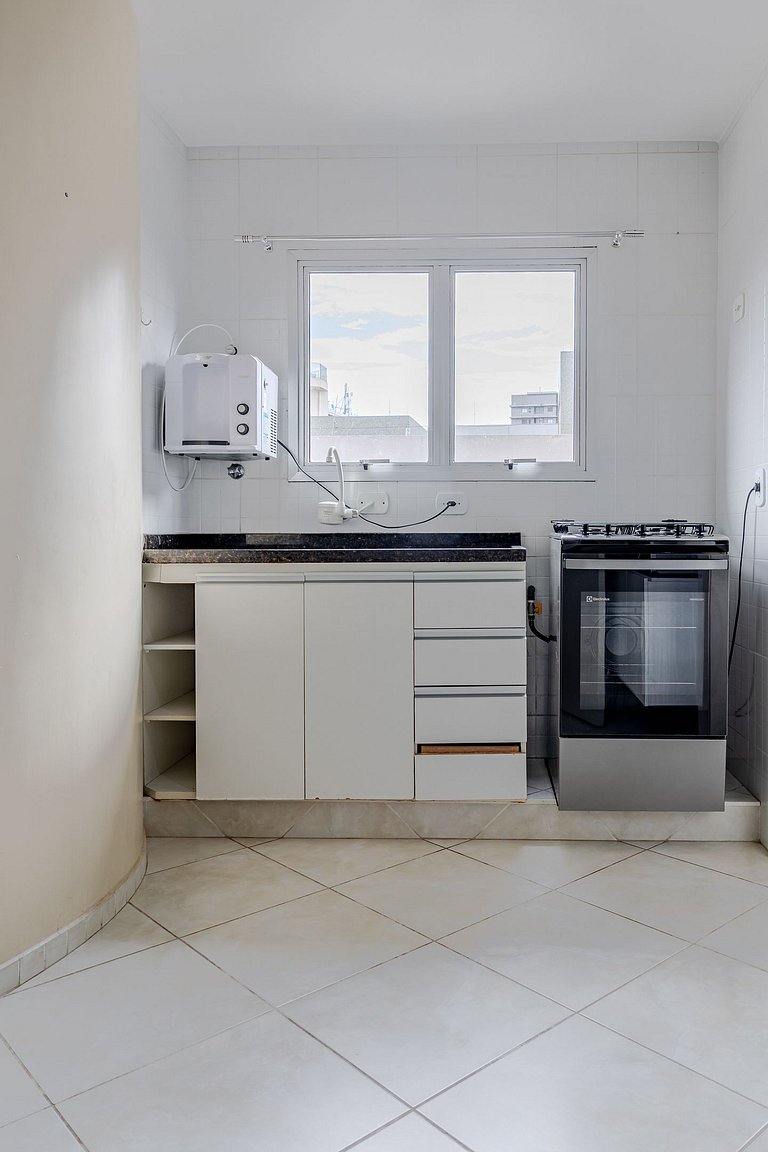 Bright & spacious 1BR on Frei Caneca