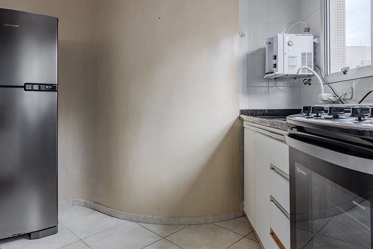 Bright & spacious 1BR on Frei Caneca