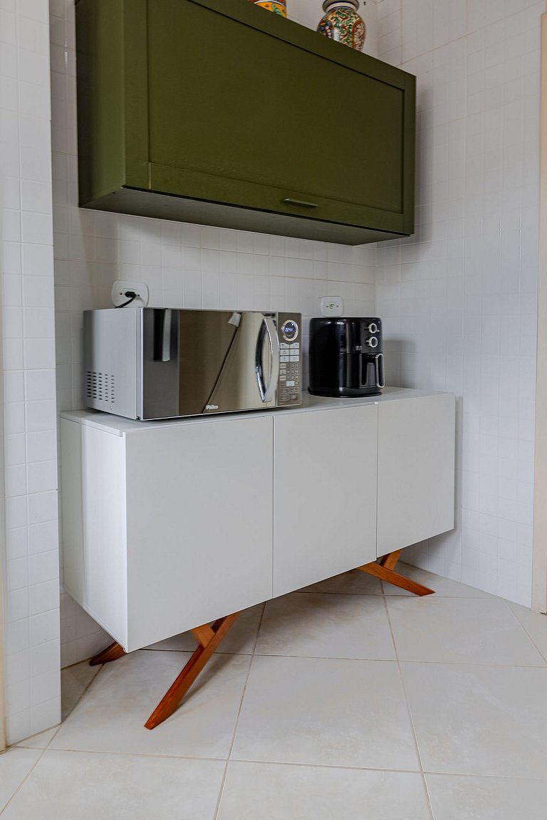 Bright & spacious 1BR on Frei Caneca