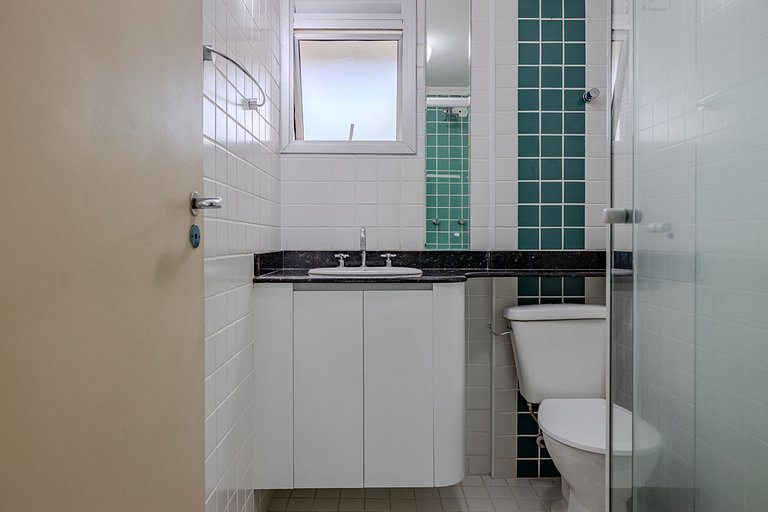 Bright & spacious 1BR on Frei Caneca