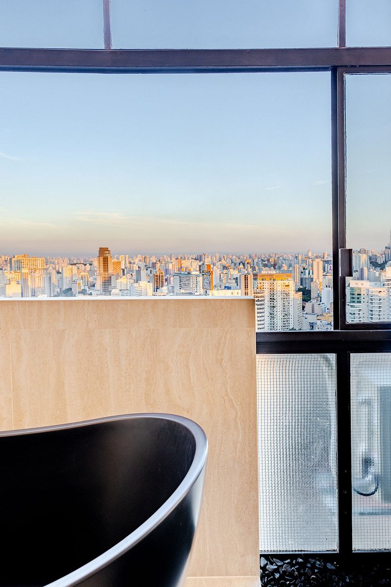 Copan iconic: bathtub view, 30th floor SP