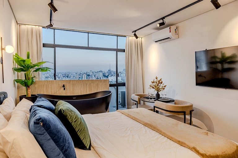 Copan iconic: bathtub view, 30th floor SP
