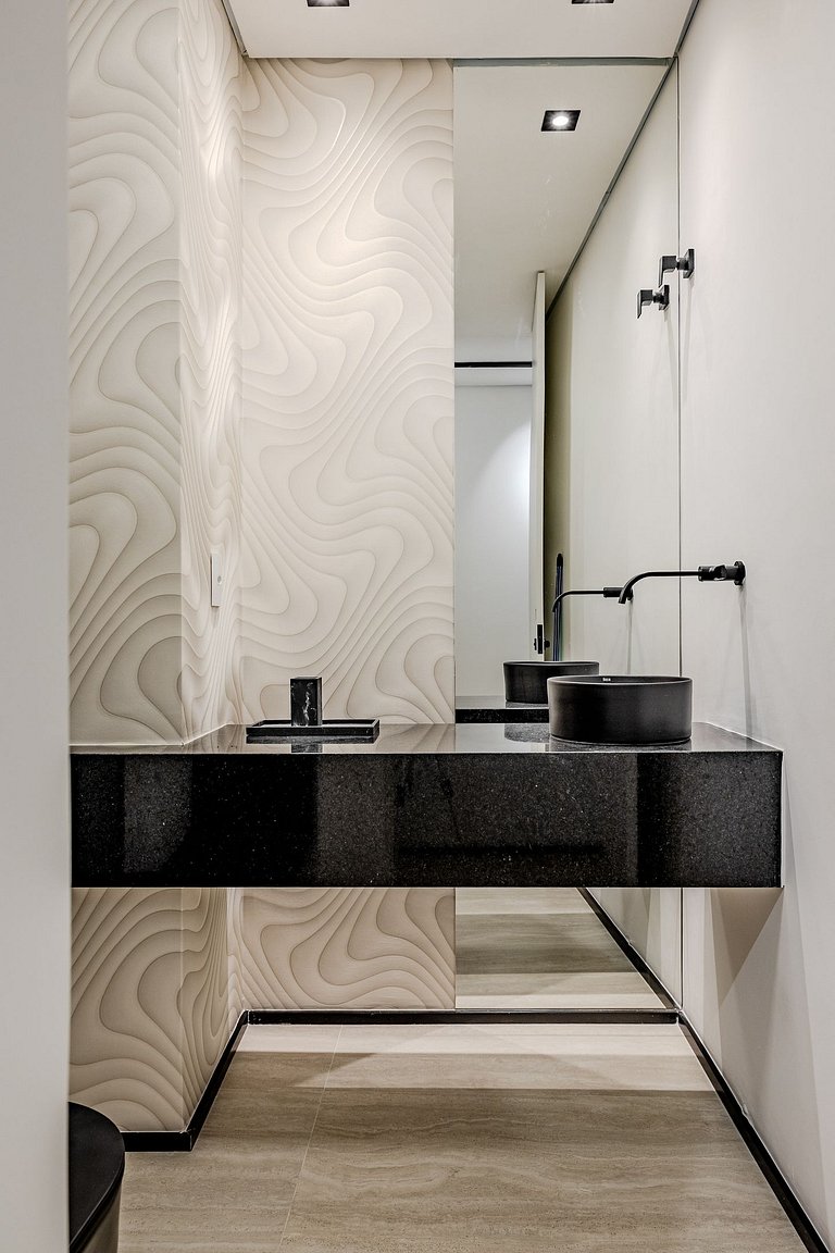 Copan iconic: bathtub view, 30th floor SP