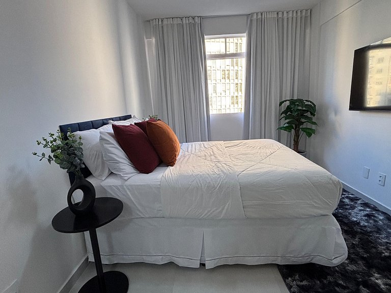 Studio with an Amazing View of the Itália Building