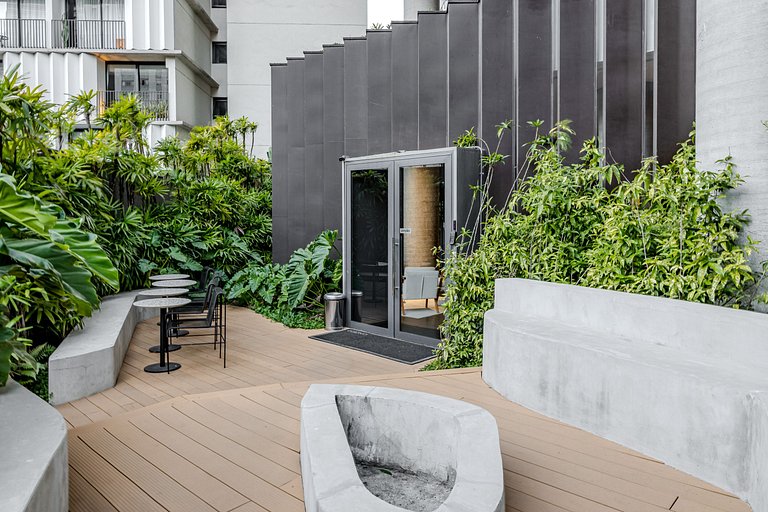 Studio Triptyque a 100m do Metrô + Piscina