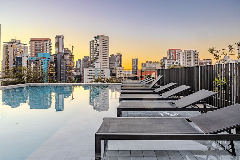 Triptyque Studio 100m from Metro + Pool