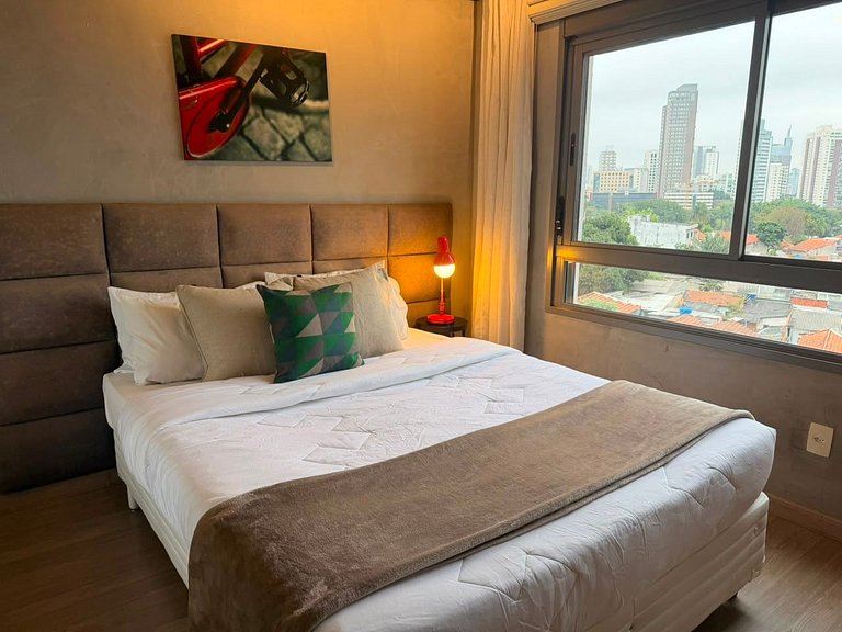 Studio ao lado do Le Cordon Bleu | Vila Madalena