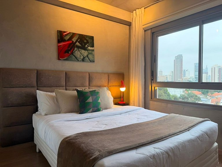 Studio ao lado do Le Cordon Bleu | Vila Madalena