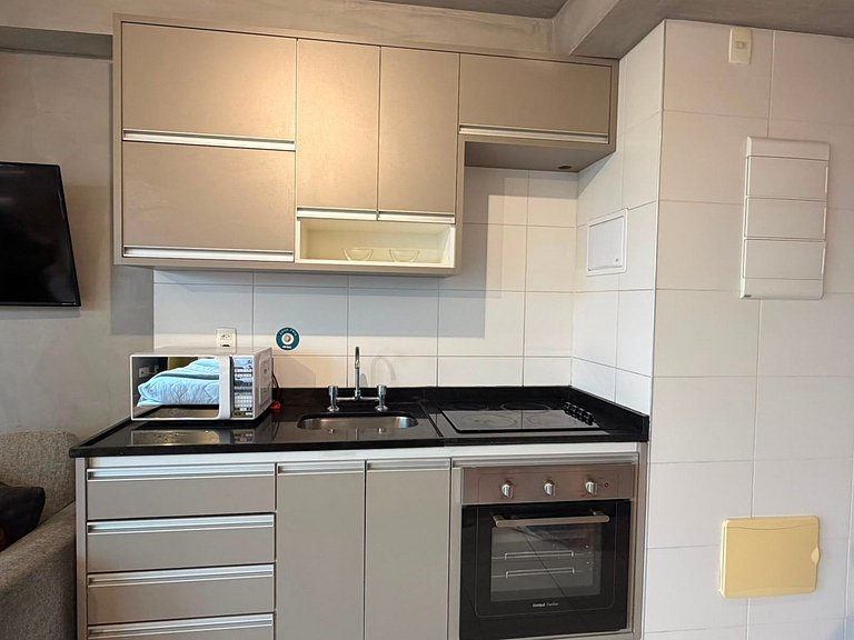 Studio ao lado do Le Cordon Bleu | Vila Madalena