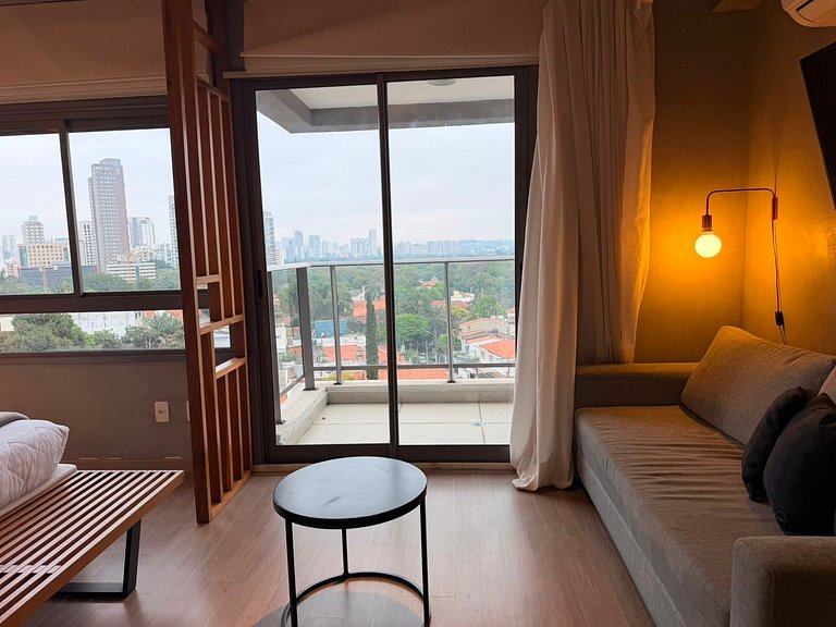 Studio ao lado do Le Cordon Bleu | Vila Madalena