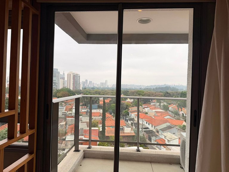 Studio ao lado do Le Cordon Bleu | Vila Madalena