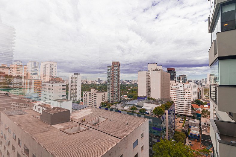 Heart of Pinheiros | AC | Pool with a view