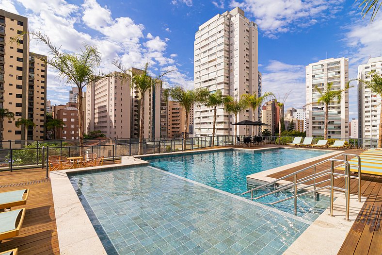 Near Paulista and Sirio Libanes with swimming pool